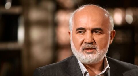 منشاء شکل‌گیری «یقه‌سفیدها» از دیدگاه احمد توکلی