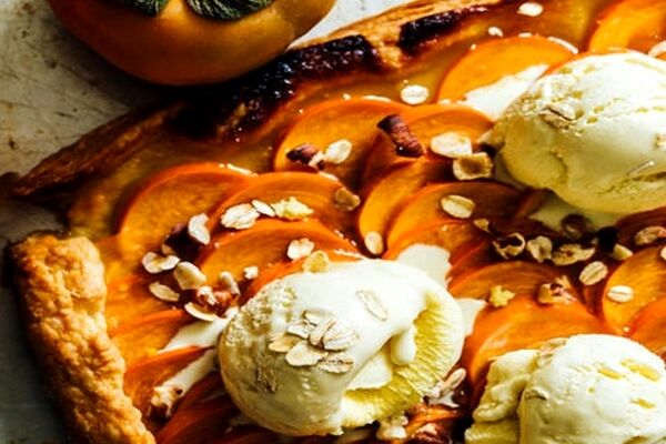 شب یلدا با خوشمزه ترین تارت خرمالو
