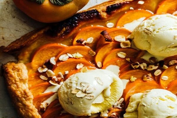 شب یلدا با خوشمزه ترین تارت خرمالو