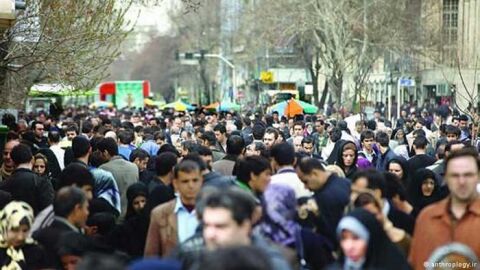 جمعیت ایران در طول یک قرن 8 برابر شده/ساختمان سنی کشور، ایده‌آل است