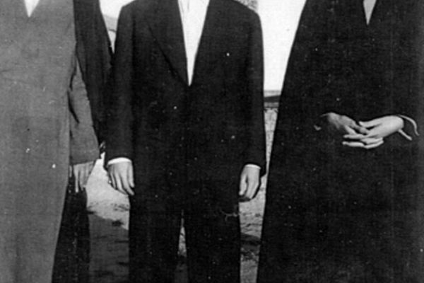 تصوير ديده نشده حضرت آيت‌الله خامنه‌ای در دوران نوجوان+عکس