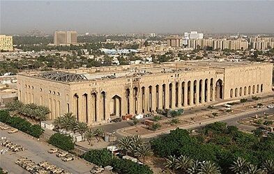 حمله موشکی به سفارت آمریکا در بغداد همزمان با دیدار ترامپ