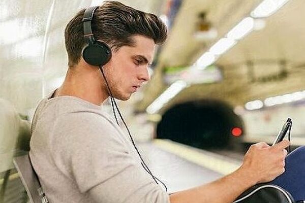 عاقبتی تلخ در انتظار استفاده کنندگان از هدفون