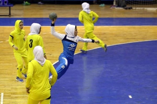 باخت بانوان هندبالیست خراسانی