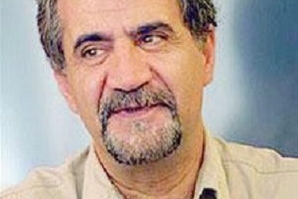 بالا بودن سطح مطالعه به دلیل نبود فیلترینگ در کشورهای خارجی نسبت به ایران