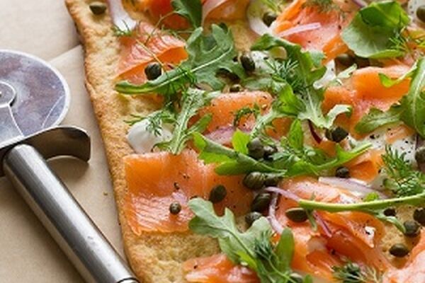 طرز تهیه پیتزای دودی رژیمی