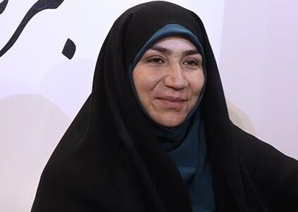 برخی افراد داخل کشور در لباس میش و در باطن« گرگ‌های منافع ملی» هستند