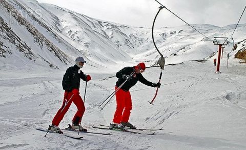 اسکی بازان خراسانی به پیست شیرباد چشم دوخته اند