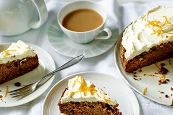 دستور پخت کیک هویج بدون شکر رژیمی