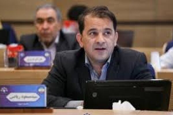 انتقاد عضو شورای شهر از ناهماهنگی در شهرداری مشهد