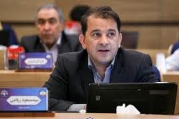 انتقاد عضو شورای شهر از ناهماهنگی در شهرداری مشهد