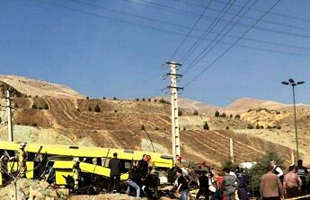 بازداشت 2 نفر در رابطه با حادثه سقوط اتوبوس دانشجویان