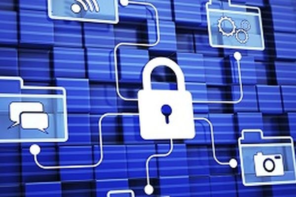 معاون وزیر ارتباطات از استارت‌آپ‌های گردشگری در برابر فیلترینگ احتمالی دفاع کرد