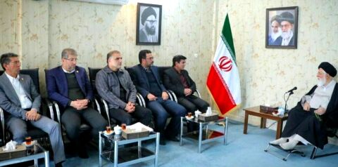 تاکید نماینده ولی فقیه و امام جمعه مشهد بر انتقال سریع باشگاه پدیده