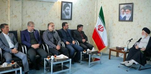 تاکید نماینده ولی فقیه و امام جمعه مشهد بر انتقال سریع باشگاه پدیده