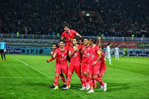 حمیداوی: باشگاه پدیده را با یک کاغذ تحویل گرفتیم