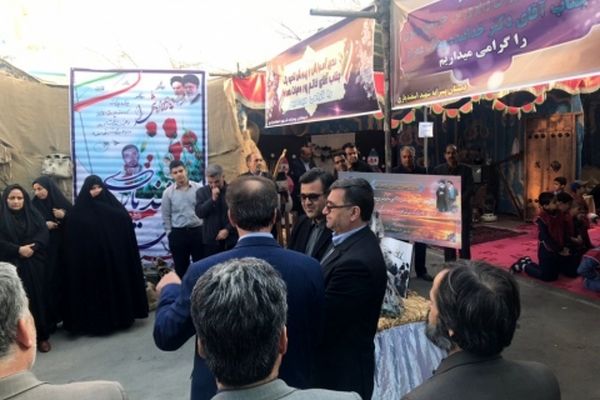 شهدا باید به عنوان الگو رفتاری به دانش آموزان معرفی شوند