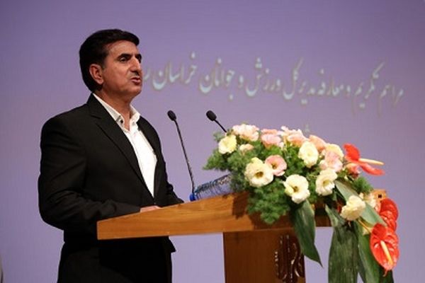 احداث زمین چمن مصنوعی در روستاها