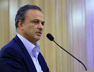 رزم حسینی امروز به ساختمان بهار می رود