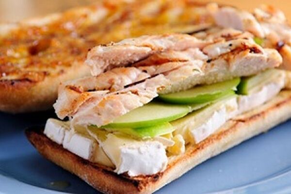 ساندویچ مخصوص پیک‌نیک، ساندویچ مرغ