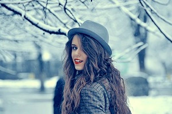 ترک کردن عادت‌های بد، برای مراقبت مو در زمستان!