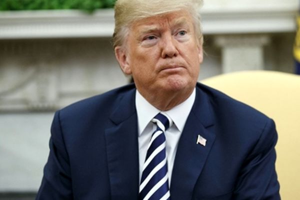 آیا ترامپ استعفا می‌دهد؟