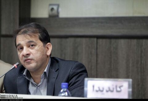 ریاضی:به حضور در انتخابات کشتی فکر نمی‌کنم