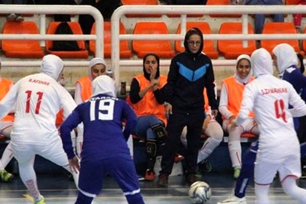 تنها حامیمان در مسابقات لیگ برتر هیئت فوتبال استان است