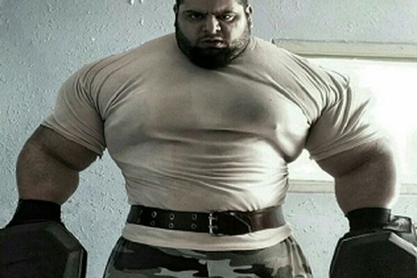 هالک ایرانی ترسناک‌ترین مرد جهان را به زانو در می‌آورد؟ +تصاویر