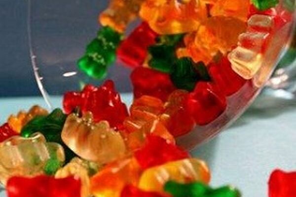 برای کودکانتان پاستیل سالم خانگی درست کنید