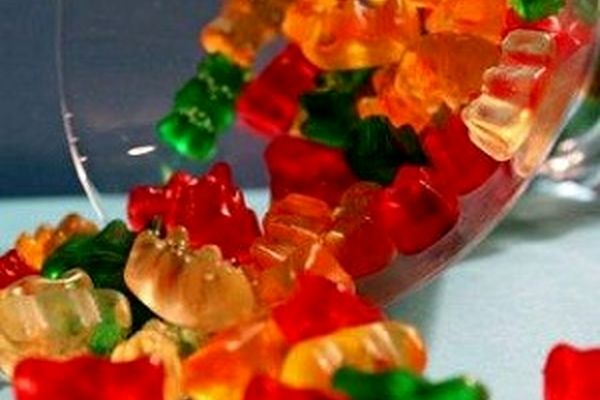 برای کودکانتان پاستیل سالم خانگی درست کنید