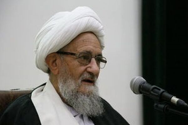 آیت الله عالمی: مذاکره مجدد با آمریکا هیچ توجیهی ندارد