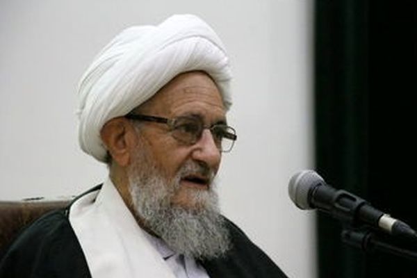 آیت الله عالمی: مذاکره مجدد با آمریکا هیچ توجیهی ندارد