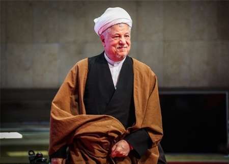 آیت‌الله هاشمی هیچگاه در یک حزب جا نگرفت