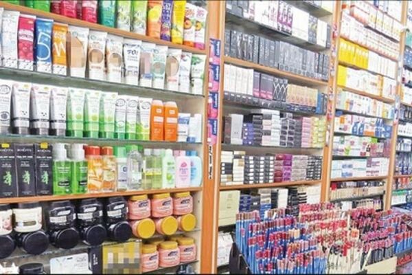 بازار کالاهای بهداشتی و آرایشی کساد است