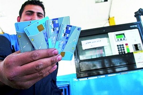 سهمیه‌ بندی بنزین؛ چالش تاکسی‌های اینترنتی یا کاربرانش؟