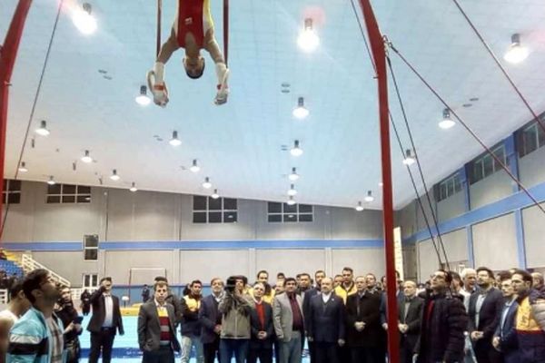 سالن ژیمناستیک در مشهد با حضور وزیر ورزش بهره برداری شد