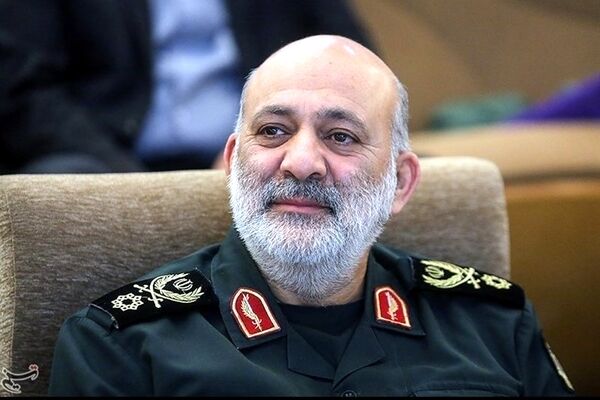 تحویل موشک سومار به سپاه و  ارتقاء تانک‌های T-۷۲S به کرار