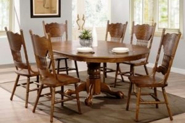 بهترین نکات برای دور میز نشستن