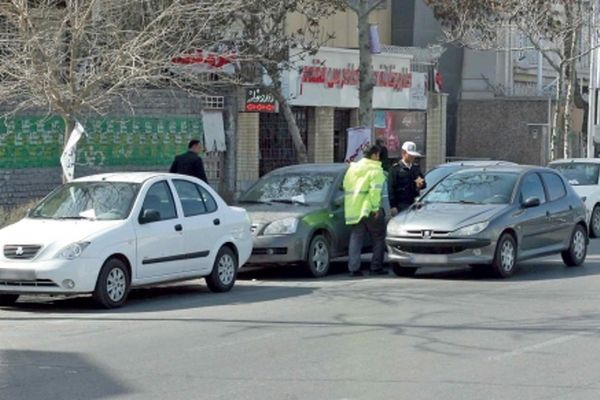 پلیس در جریمه بدهکاران الیت مجبورنیست