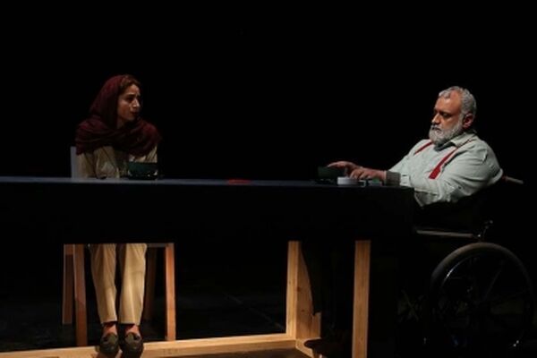 تئاتر هنرمندان مشهدی از تهران سر درآورد