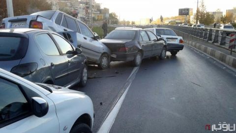 تصادف زنجیره ای شدید در مشهد