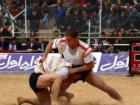 کامران رستمی پهلوان سال کشتی با چوخه کشور شد