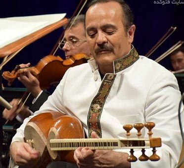 کیوان ساکت:مناسبتی بودن شعر و ترانه، ارزش هنری آن را کاهش می‌دهد