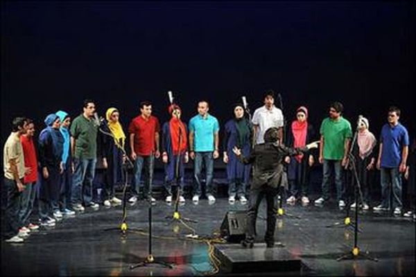 هنرمندان ۱۷ استان کشور نوروز ۹۸ در مشهد سرود می‌خوانند