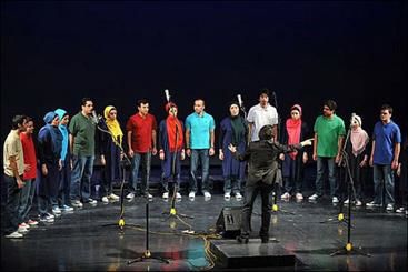 هنرمندان ۱۷ استان کشور نوروز ۹۸ در مشهد سرود می‌خوانند