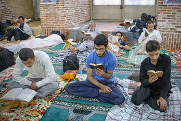 25 مسجد غرب خراسان رضوی میزبان معتکفان است