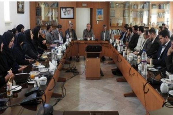 اجرای بیانیه گام دوم انقلاب اسلامی راهکار اقتصادی حوزه صنعت در رونق تولید است