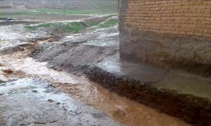 بارش شدید باران روستای گوجگی جاده کلات