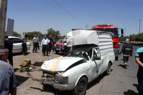 مجروح شدن سه نفر در سانحه رانندگی در گناباد